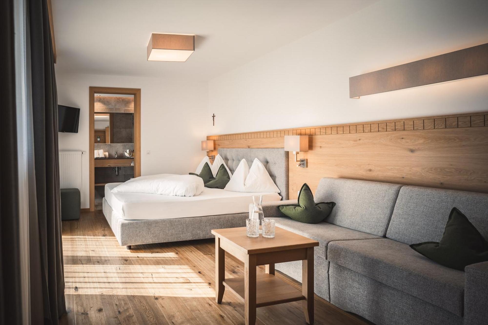 Alpin Hotel Sonnblick Perca Eksteriør bilde