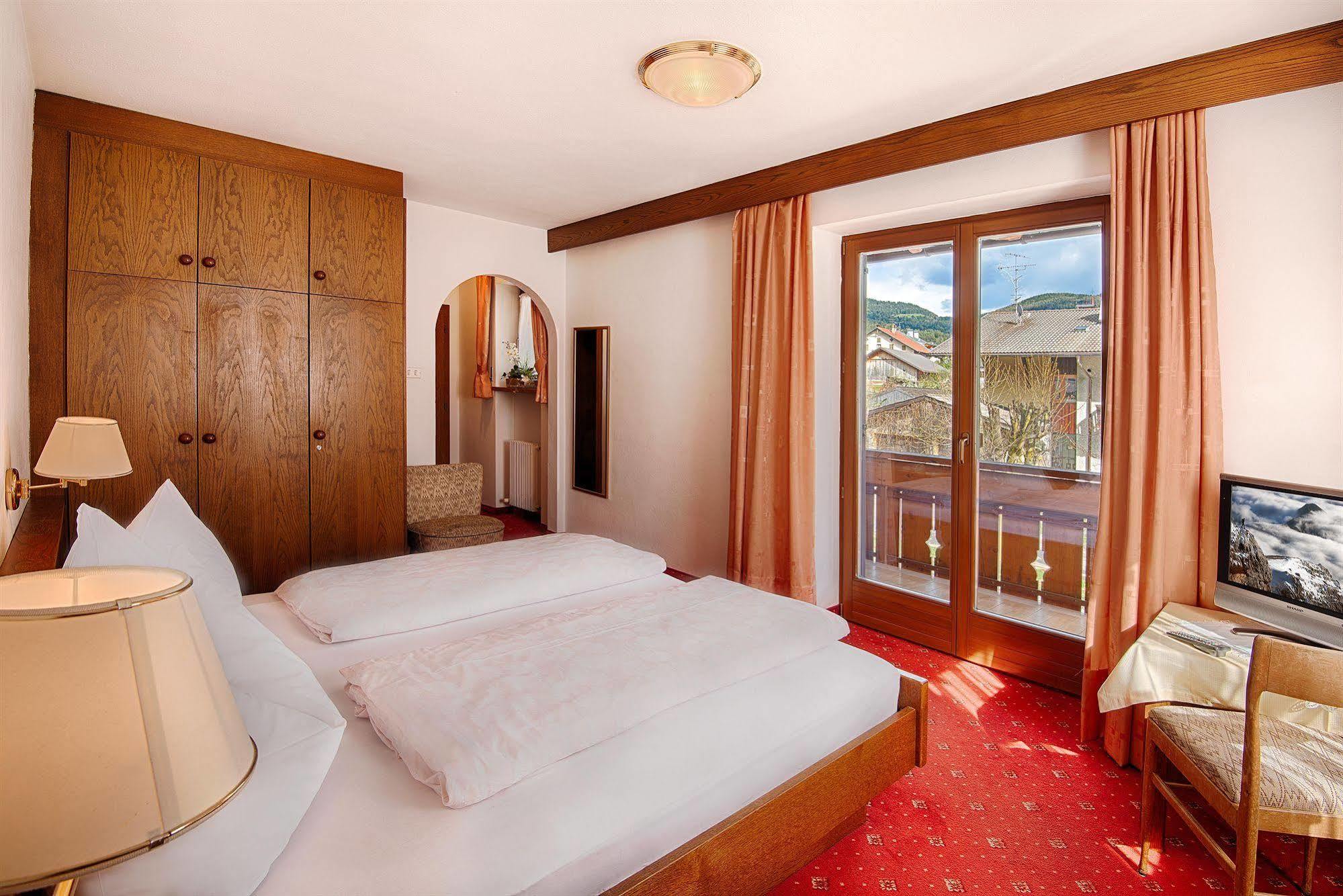 Alpin Hotel Sonnblick Perca Eksteriør bilde
